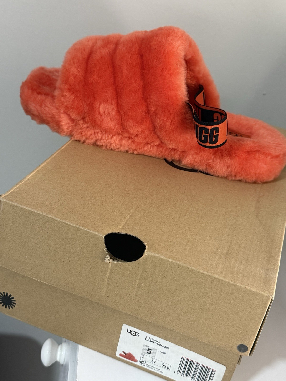 UGG Fluff Yeah Slide Women’s Slippers Orange Faux Fur Lined Open Toe US 5