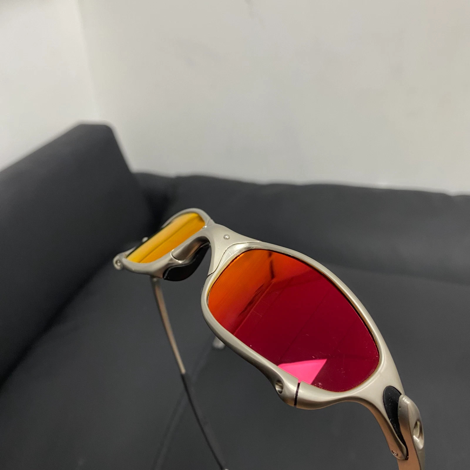 Oakley Juliet 1.0 X-Metal Polarized Sunglasses Silver Frames Ruby Vintage Y2K