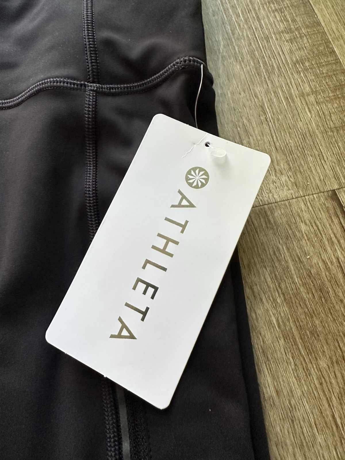 ATHLETA, Rainier Tight Legging. Small. Black. NWT