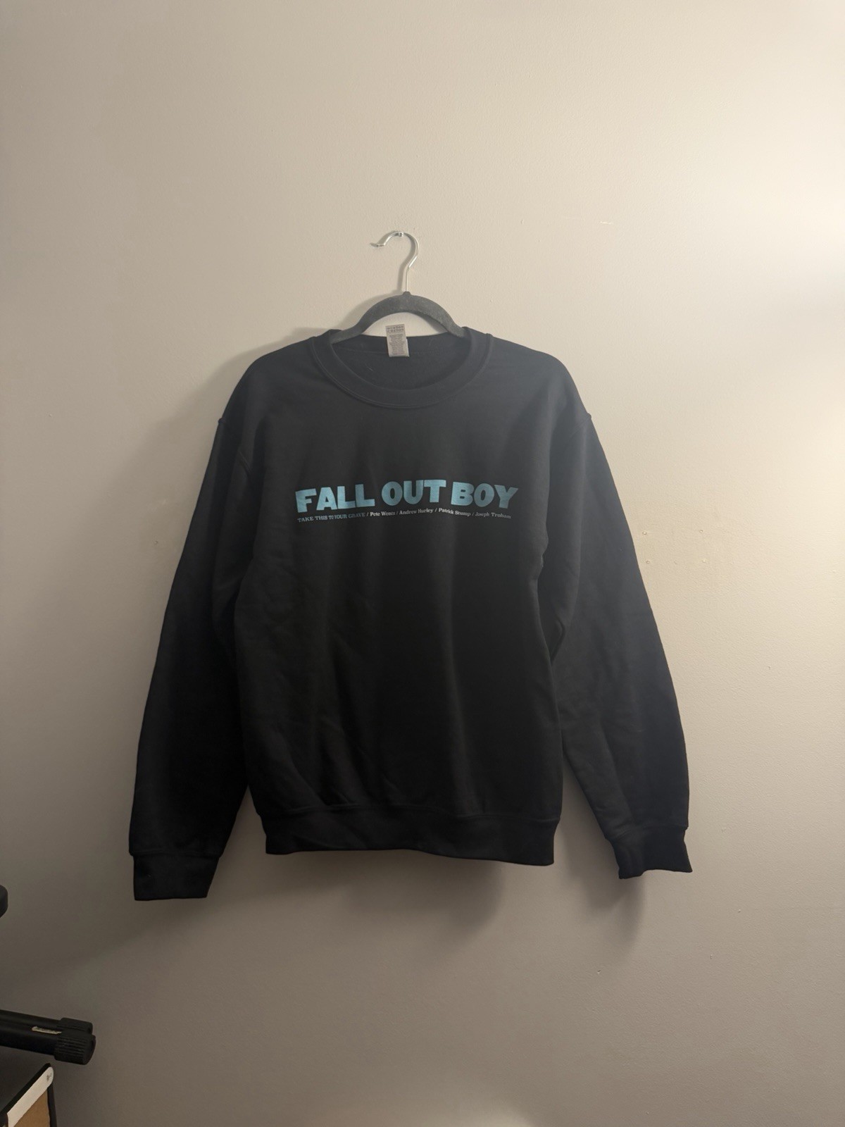 Fall Out Boy, Take This To Your Grave Fob NWOT Sz Small Graphic Crewneck Rare
