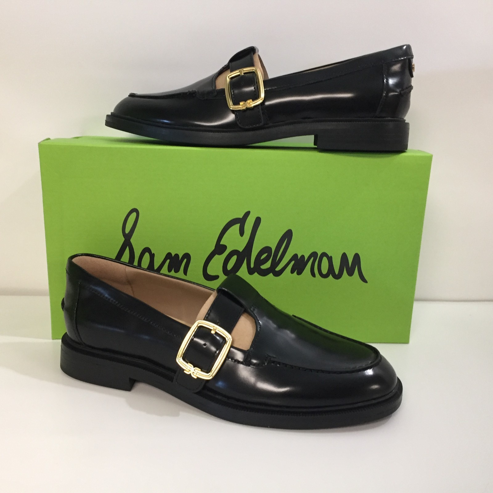 Sam Edelman Women’s Elaina Slip On Black Lea Loafers Gold buckle
