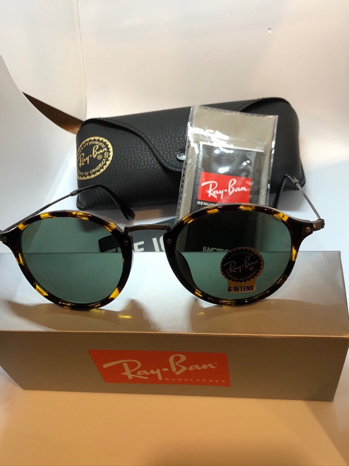 New Ray-Ban Round Fleck RB2447 Sunglasses