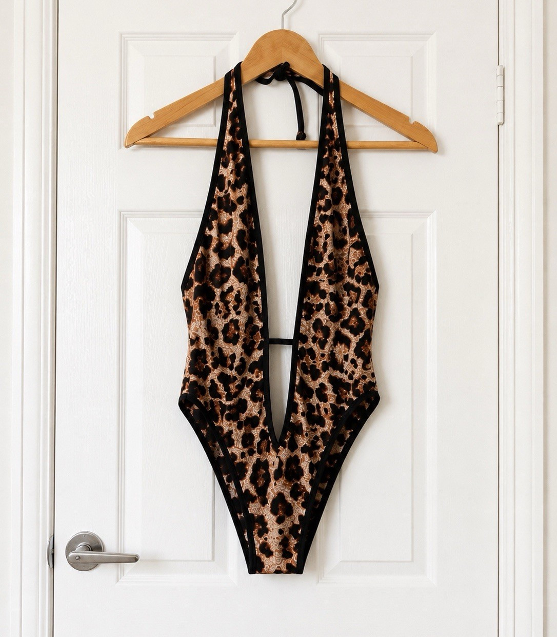 Women’s Leopard Print Halter One-Piece Swimsuit Brown/Black Polyester L