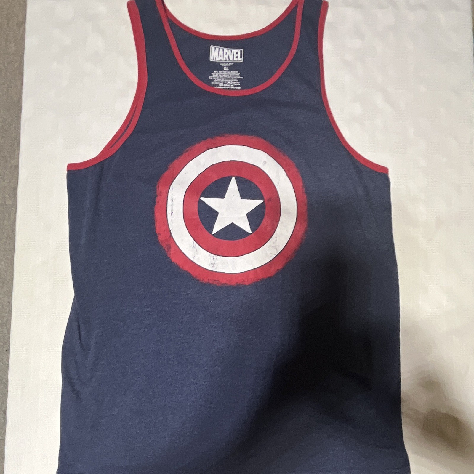 Marvel Captain America Shield Men’s Ringer Tank Top, Blue/Red, XL