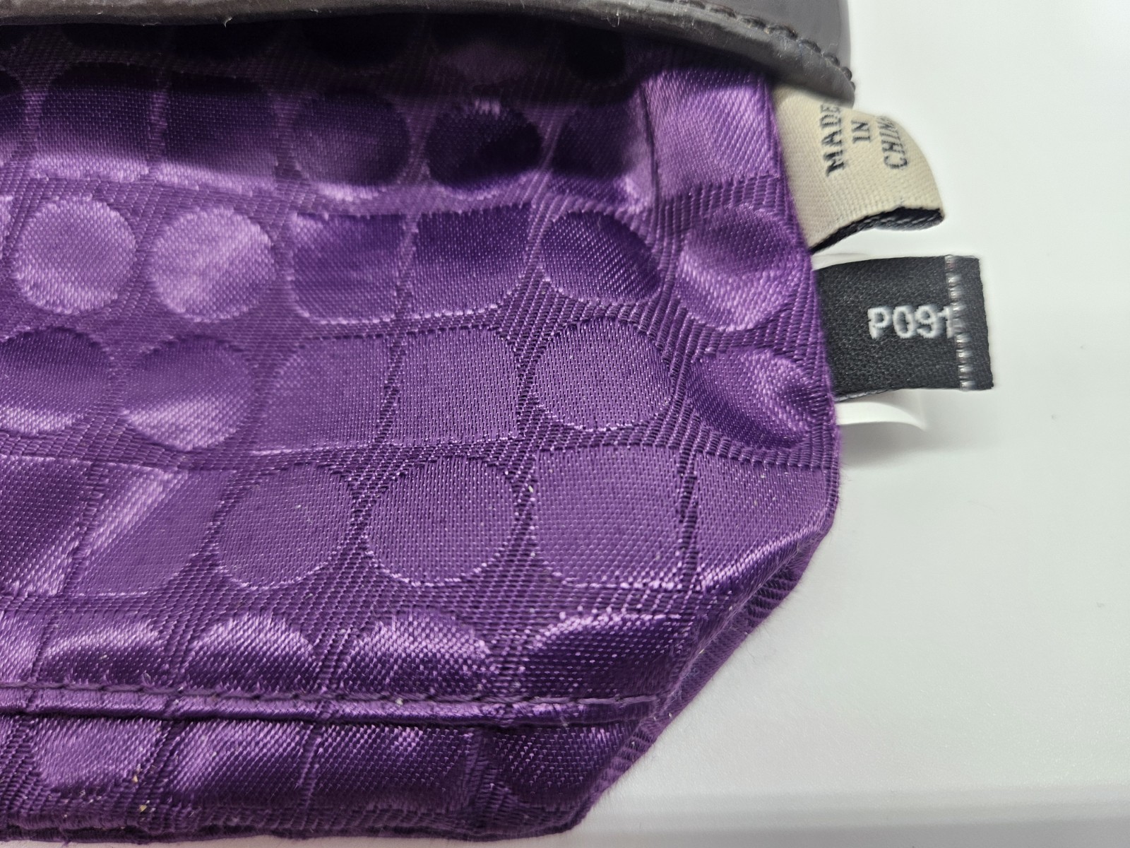 KATE SPADE CLASSIC WRISTLET BLACK/PURPLE/YELLOW