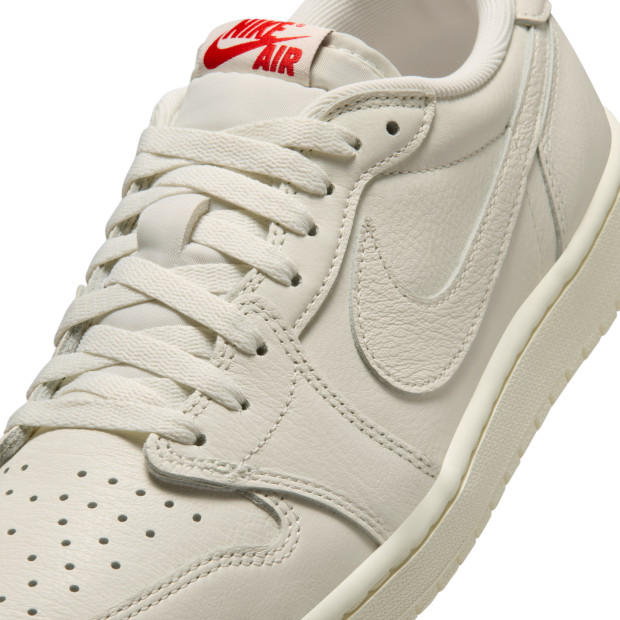 Air Jordan 1 Low OG ‘Sail’ HQ6998-100