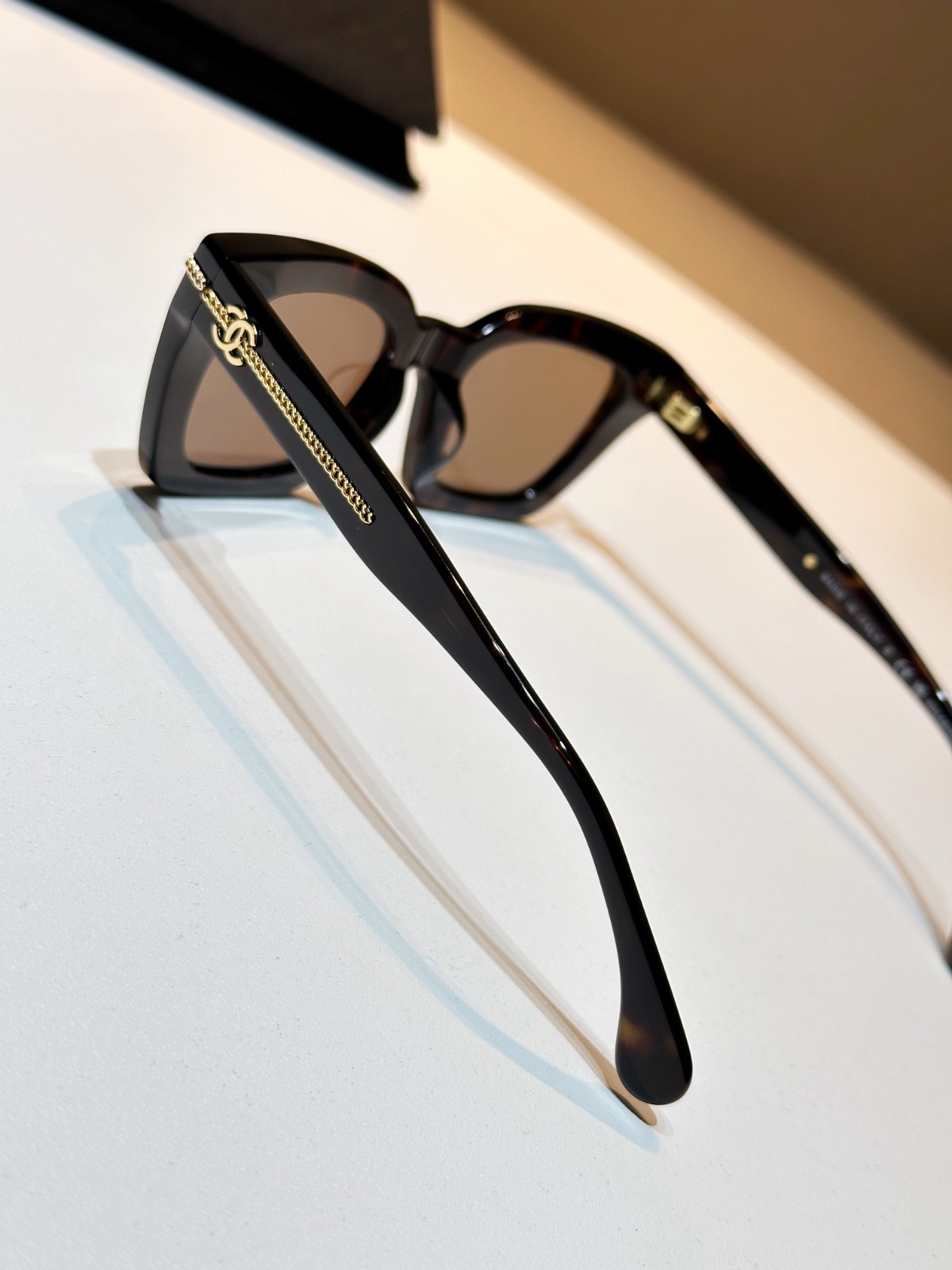 Tortoiseshell Square Sunglasses Acetate Frame Brown Tint Lens UV400 New