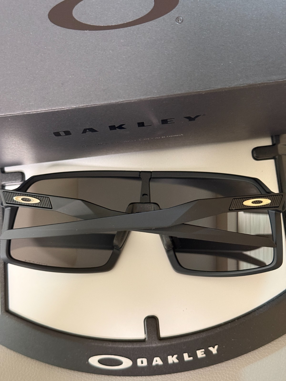 Oakley SUTRO Sunglasses OO9406 Matte Black/Silver Lens / PRIZM / SBB