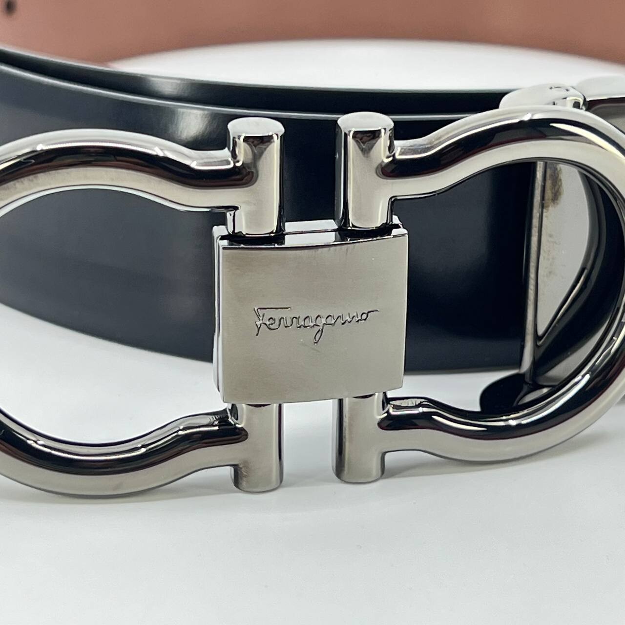 Authentic SALVATORE FERRAGAMO men’s patent leather belt black brown reversible