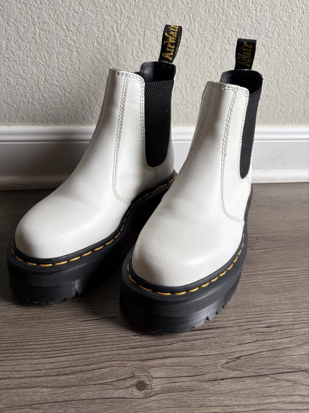 Dr. Martens 2976 Quad Platform Chelsea Boots White Sz M4 W5 EU 36