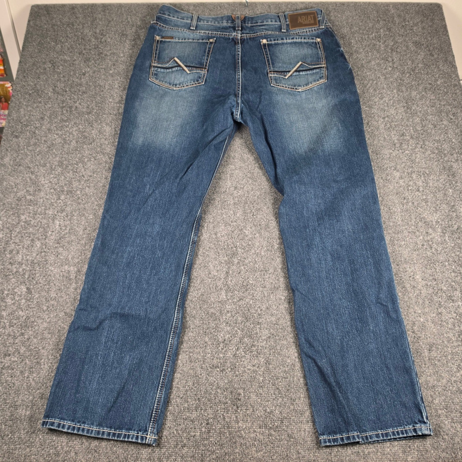 Ariat M2 Cole Jeans Mens 38×32 Blue Relaxed Boot Cut Bayshore Denim 10021850