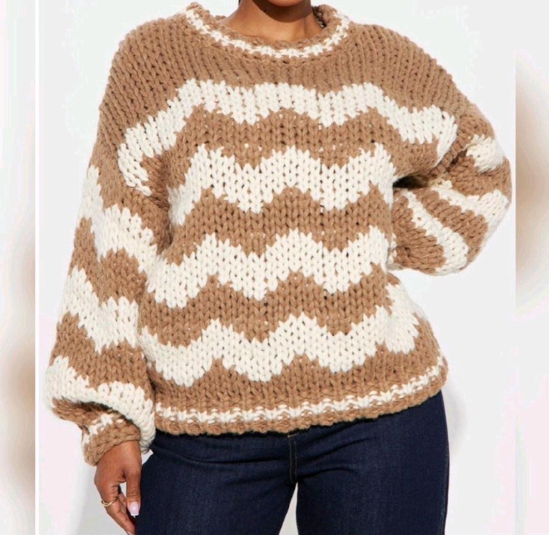 Women’s Brown/White Chunky-Knit Pullover Sweater Crew Neck MEDIUM/LARGE
