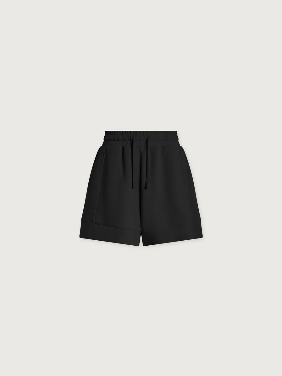 Brand New Varley Atrium High-Rise Short 4.5″ Multiple Colors and Sizes Available