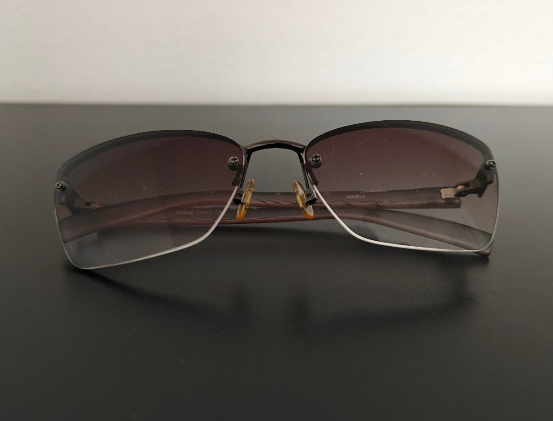 Moschino Men’s Rimless Sunglasses Black Metal Frame Brown Gradient Lens 800812