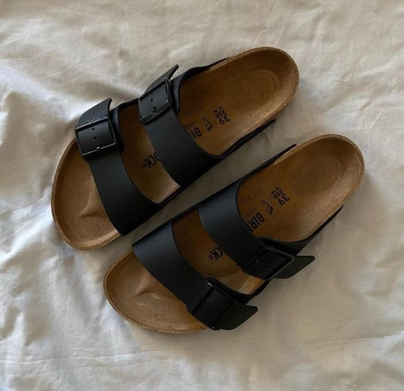 Birkenstock Arizona Soft Footbed Sandals Black Birko-Flor Leather Unisex Slip On