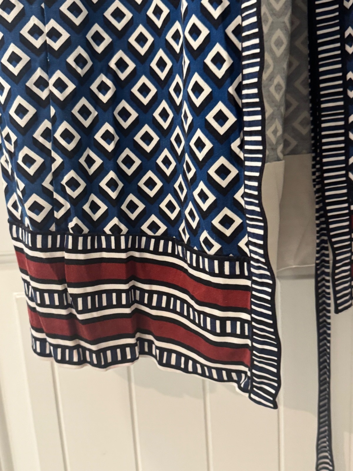Diane von furstenberg wrap dress, size 2, 100% silk