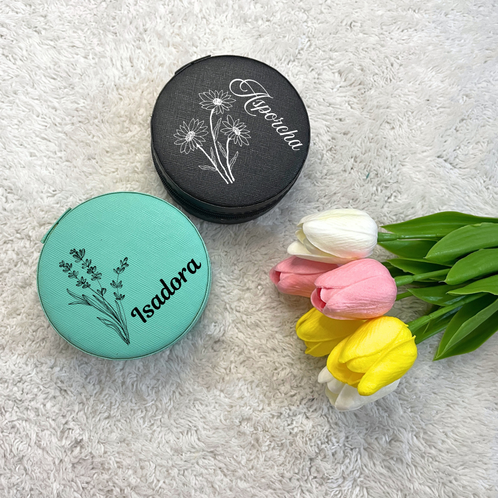 Personalized Round Jewelry Box Custom Name Birth Flower Bridesmaid Gift Case