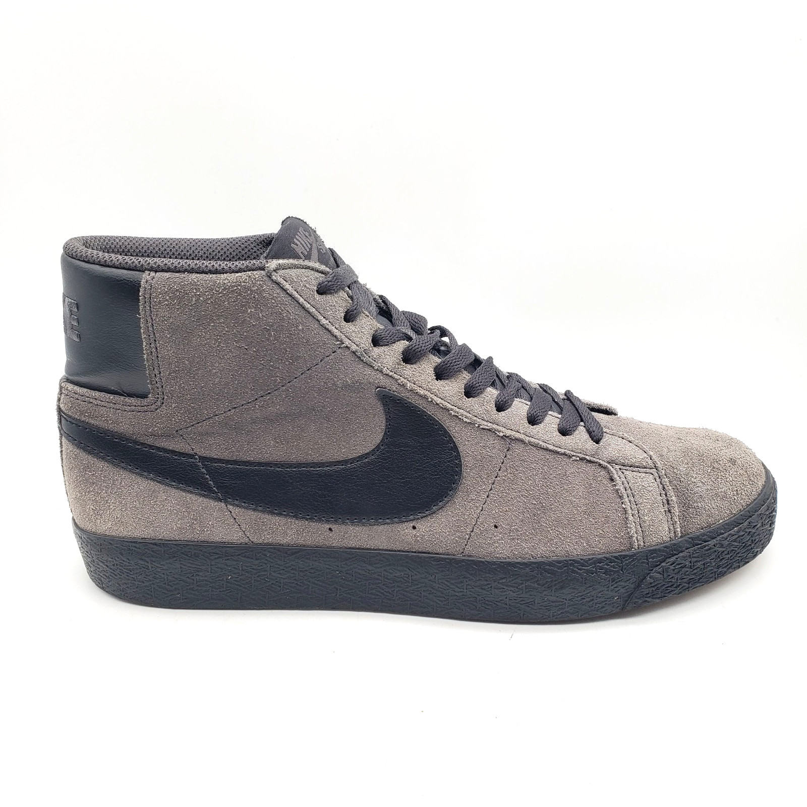 Nike SB Zoom Blazer Mid Men’s Size 9 Anthracite Black Grey Suede Skate Shoes