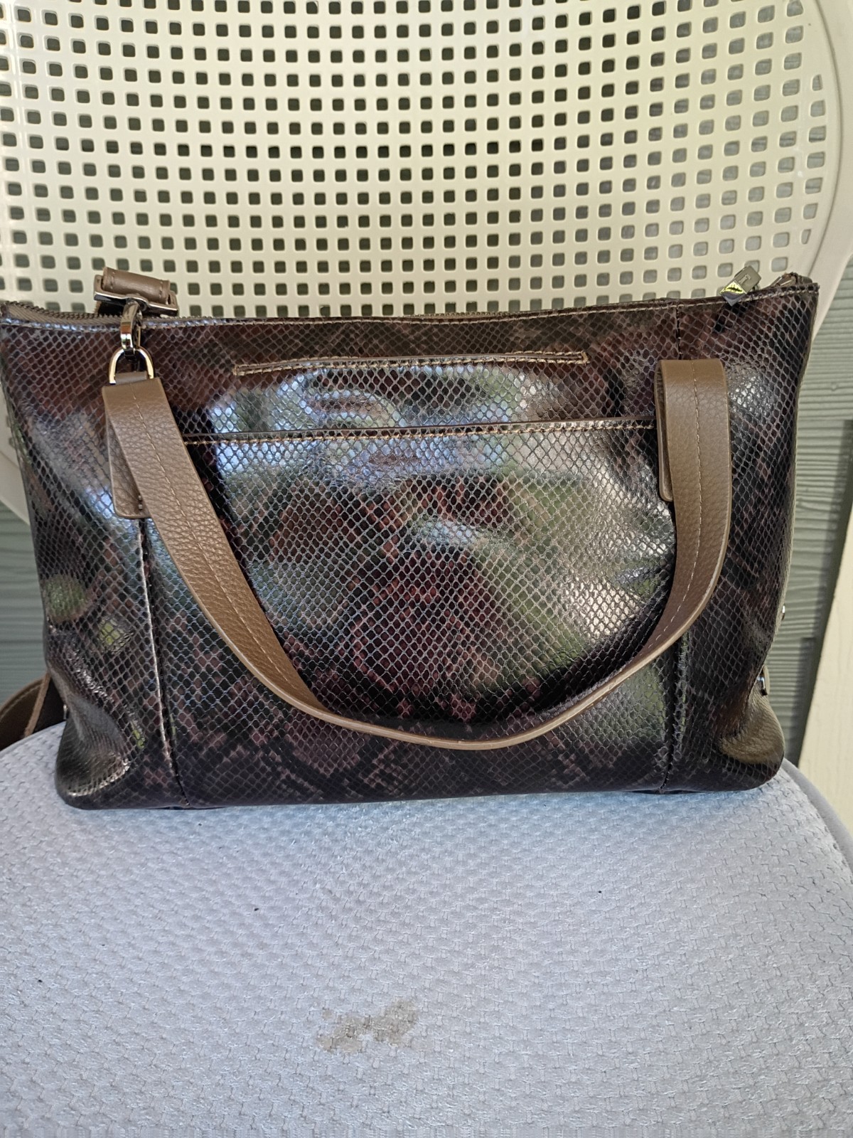 Hammitt/Addie/Olivine Snakeskin Embossed Leather/Gunmetal